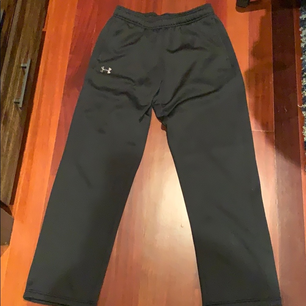 Men’s Loose Black Under Armour Sweatpants